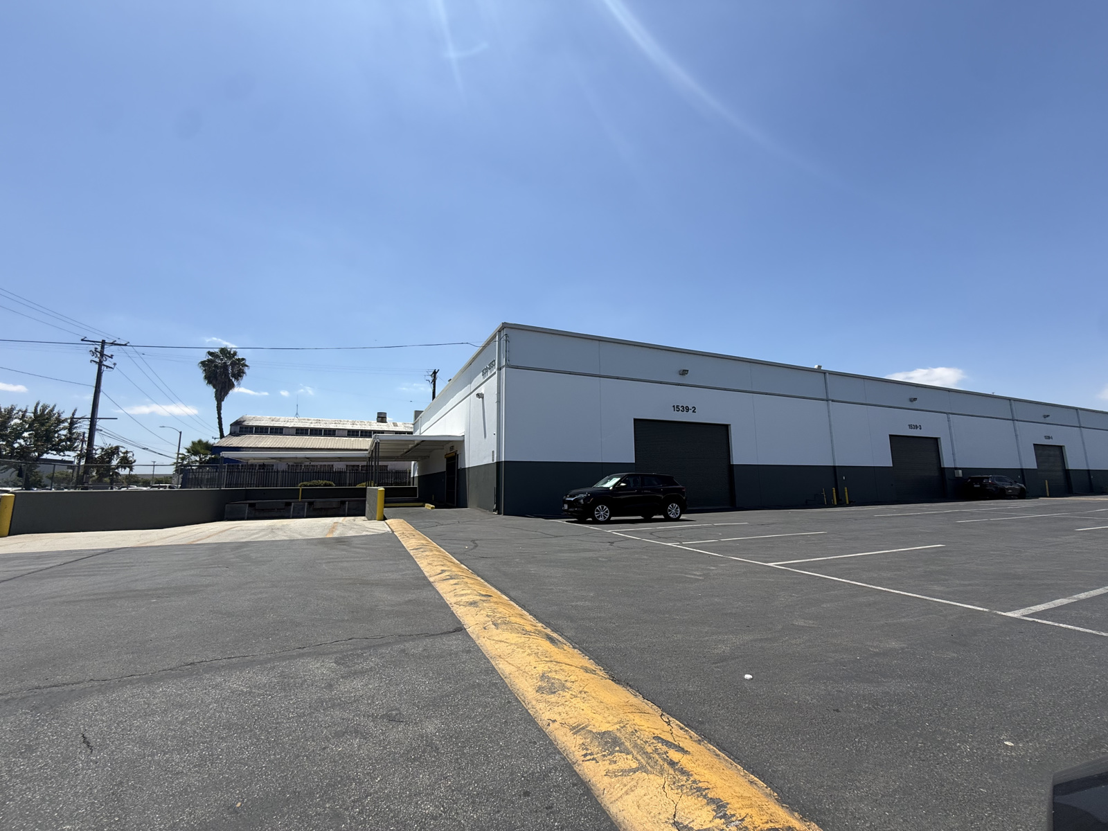 Freeway Distribution Center — Lease in Montebello, CA, photo 6 of 6